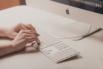 电脑用什么东西清理垃圾好？